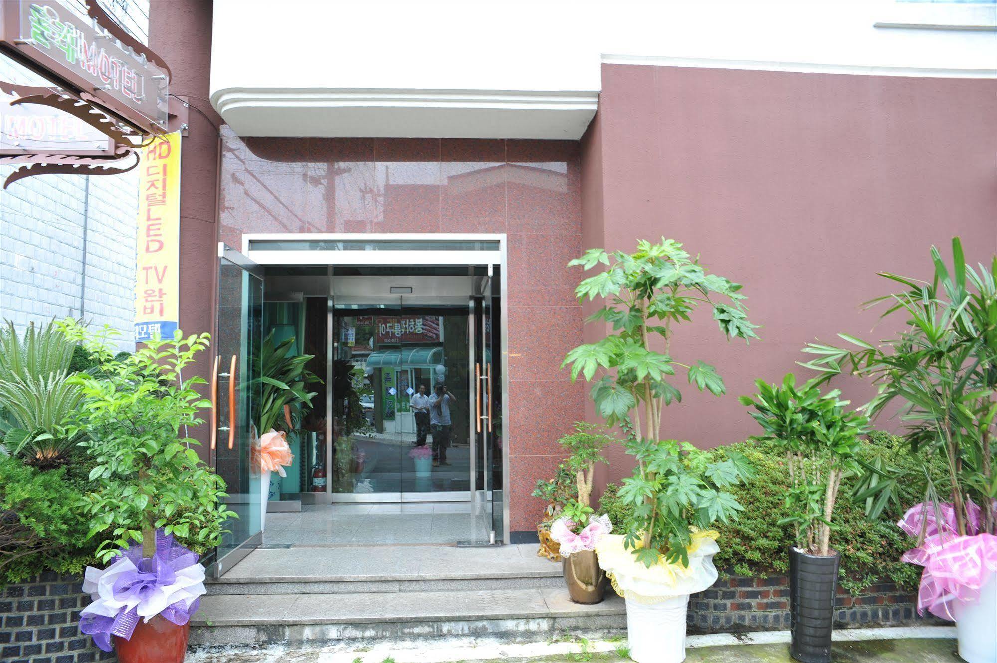 โรงแรมเชจู ออลเล เมืองเชจู ภายนอก รูปภาพ